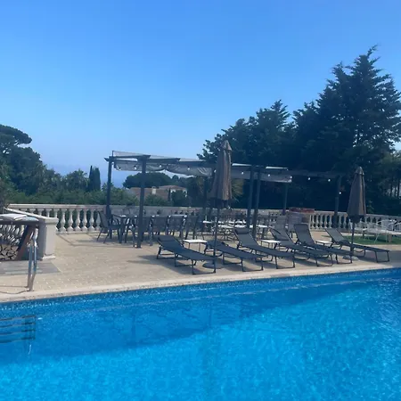 Avec Piscine Vue Sur La